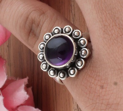 AAA+Quality Natural Amethyst Gemstone Ring - Women Gifted Ring - Round Shape Stone Designer Ring - 925 Sterling Silver Ring - Best Gifts Item Ring - Women Waddings Gifts For Him AAA+Quality Natural Amethyst Gemstone Ring - Women Gifted Ring - Round Shape Stone Designer Ring - 925 Sterling Silver Ring - Best Gifts Item Ring - Women Waddings Gifts For Him
