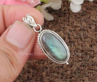 Labradorite Gemstone Silver Necklace Pendant | 925 Sterling Silver Oval Shape Pendant | Designer Handmade Bridal Wedding Jewelry l Gift Idea