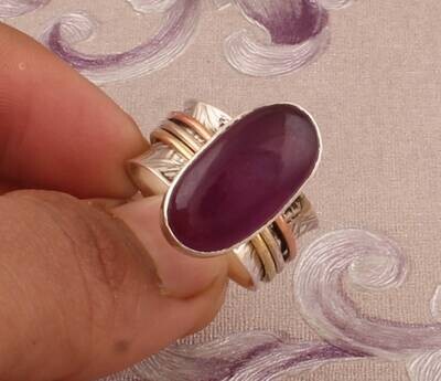 925 Sterling Silver &amp; Brass Purple Jade Oval Gemstone Spinner RingBirthstone