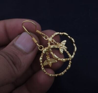 Turtles &amp; Honey Bee Earring, 18k Gold Plated Circle Earring Women Daughter Wife Name Earring Gift For Her, Handmade Earring Gift For Women