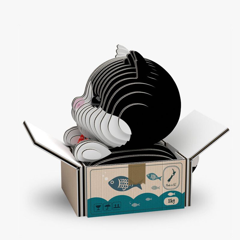 Eugy 3D - Chat - Tuxedo