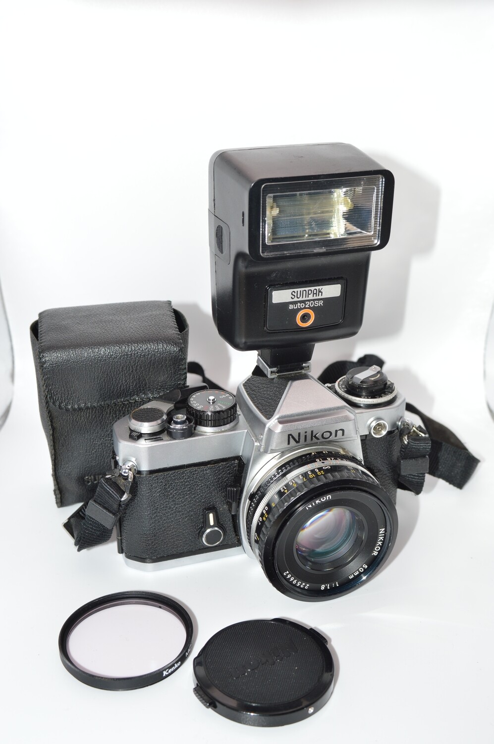 Nikon FE 35mm SLR Camera w 1.8/50 CLAD SEALS
