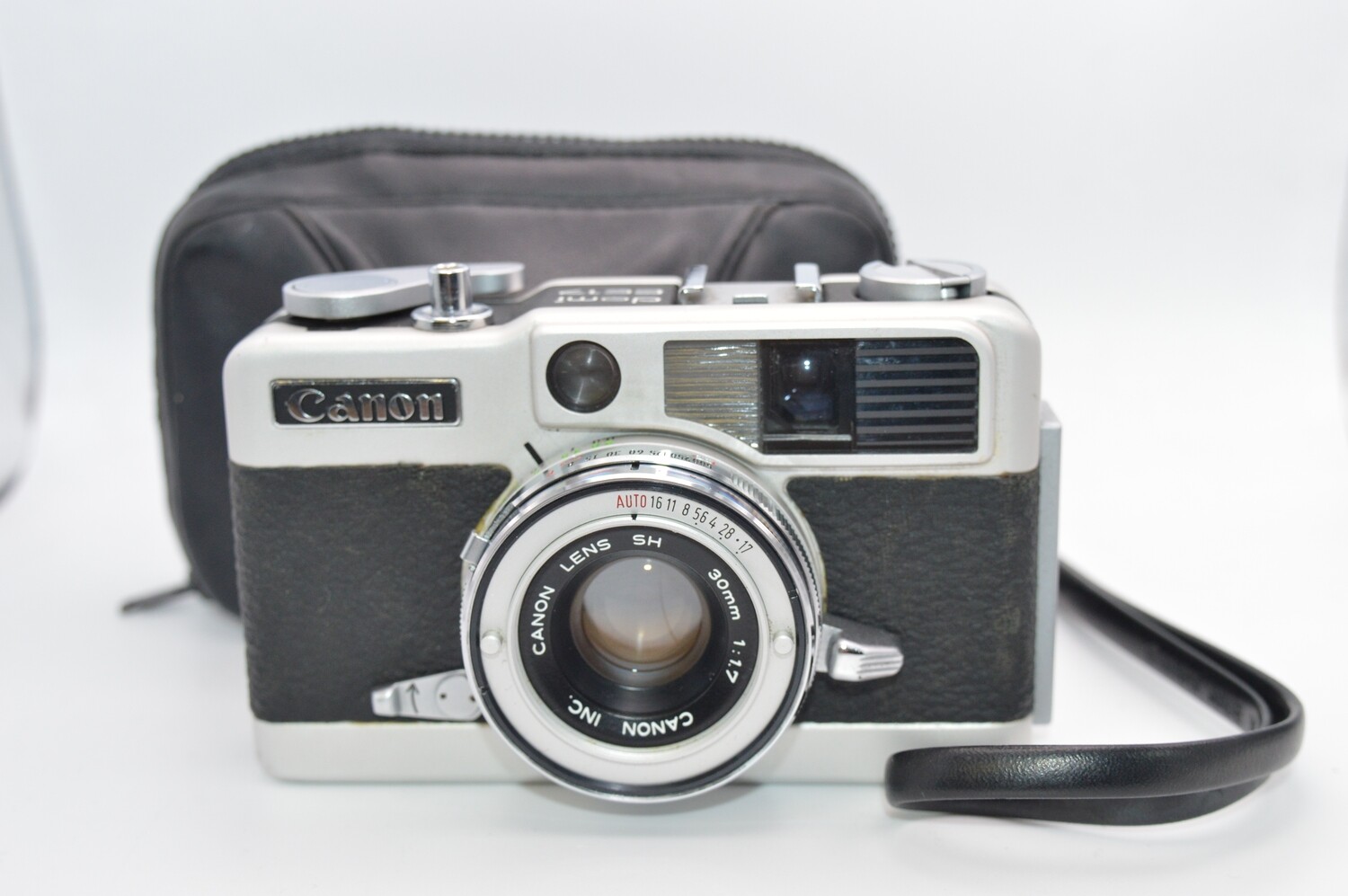 Canon DEMI EE17 35mm Half Frame Camera