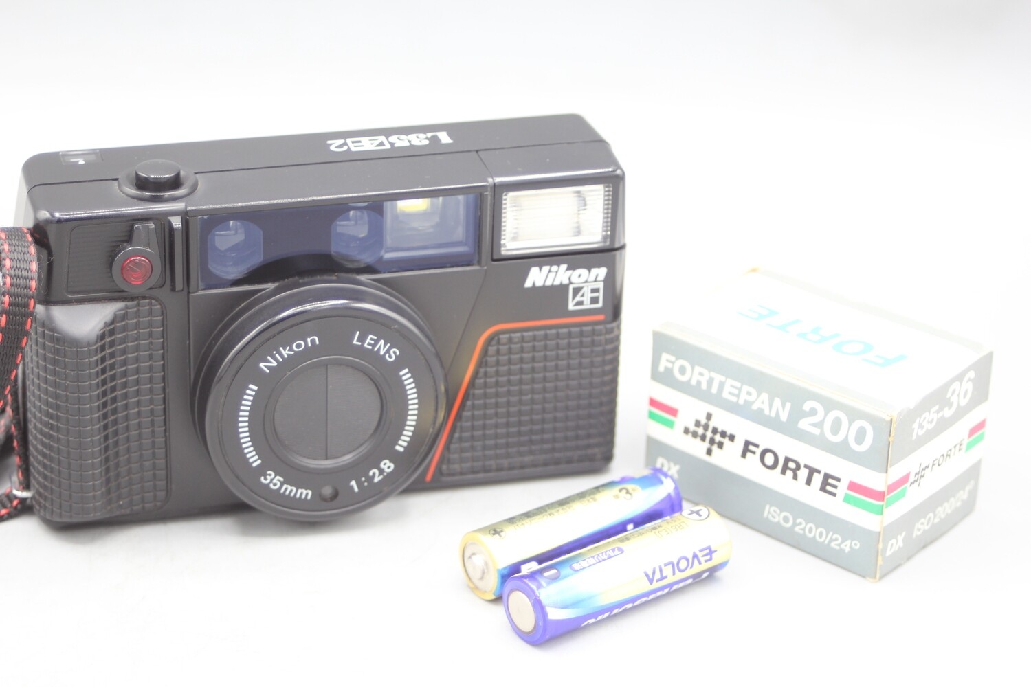 Nikon L35 AF 2 P&S Film Camera Clad Seals Tested