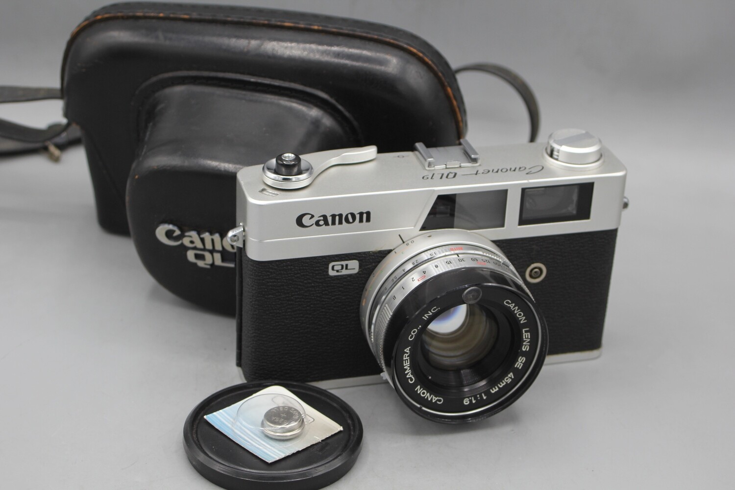 Canon QL19 35mm Rangefinder Film Camera Clad Seals Tested