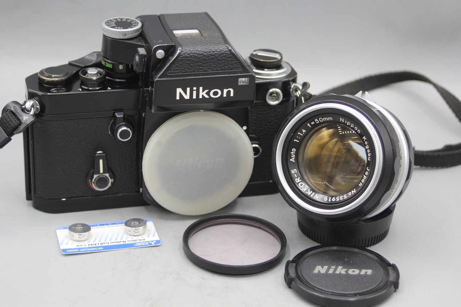 Nikon F2 35mm Film Camera w 1.4/50 Lens Clad Seals Tested