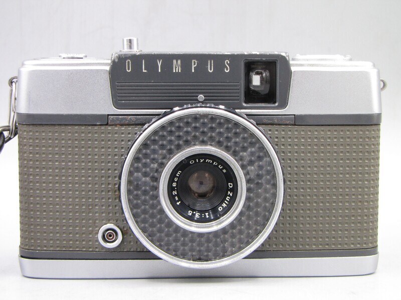 Olympus Pen EE 35mm Half Frame Camera Clad Seals Tested