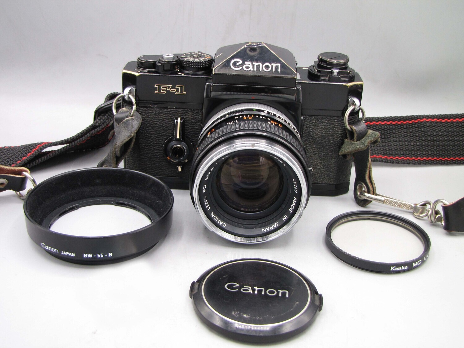 Canon F-1 35mm SLR Camera w 1.4/50 Seals Battery - As Is