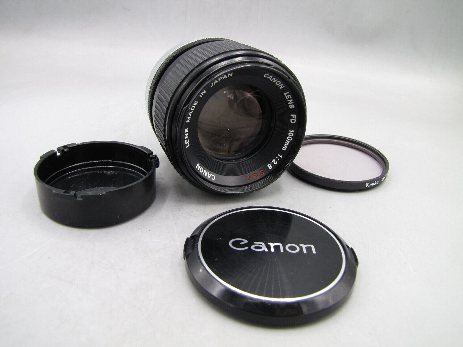 Canon FD 100mm 1:2.8 SSC Lens for parts/repairs as is