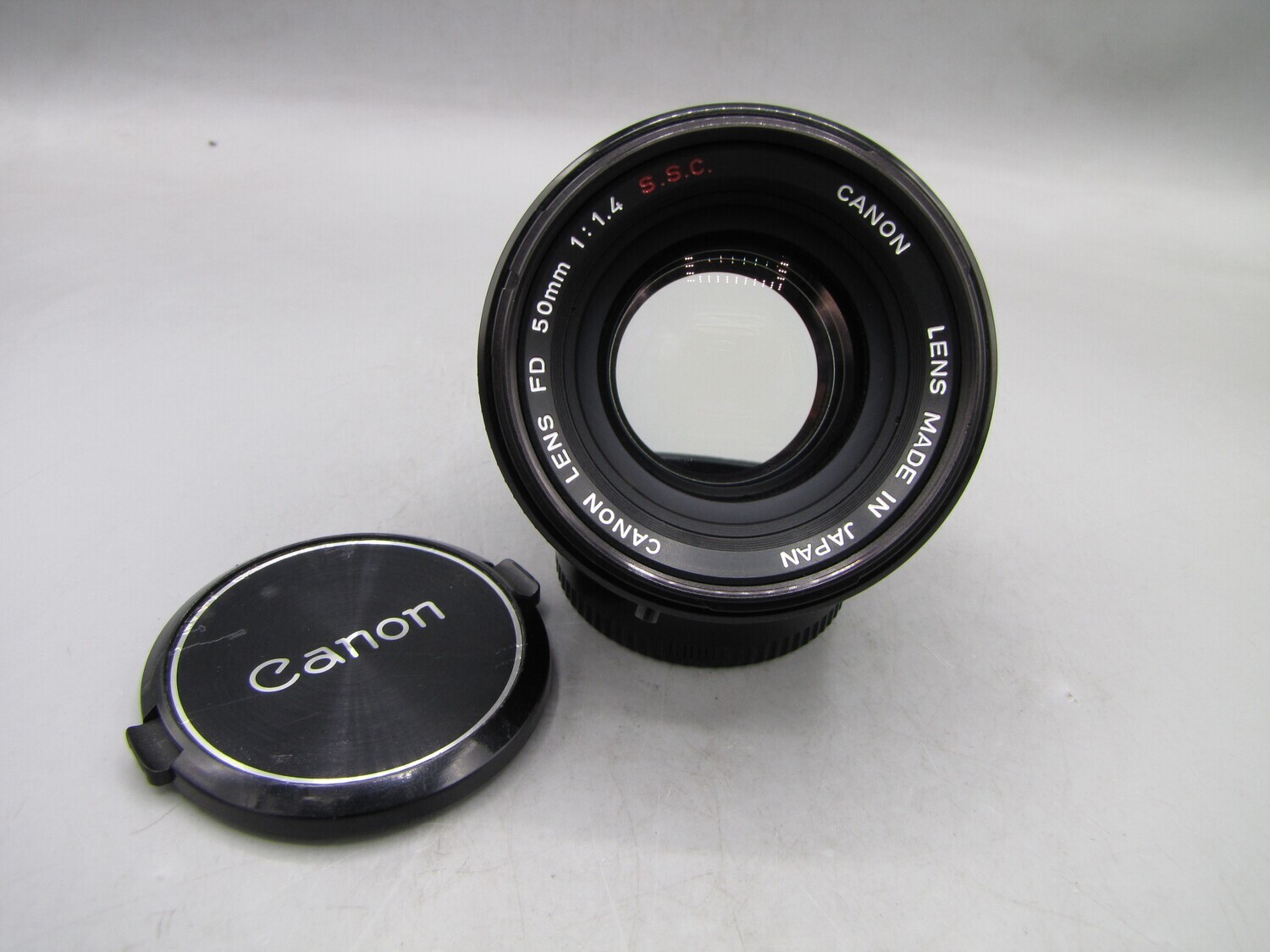 Canon FD 50mm 1:1.4 Lens for SLR cameras Tested