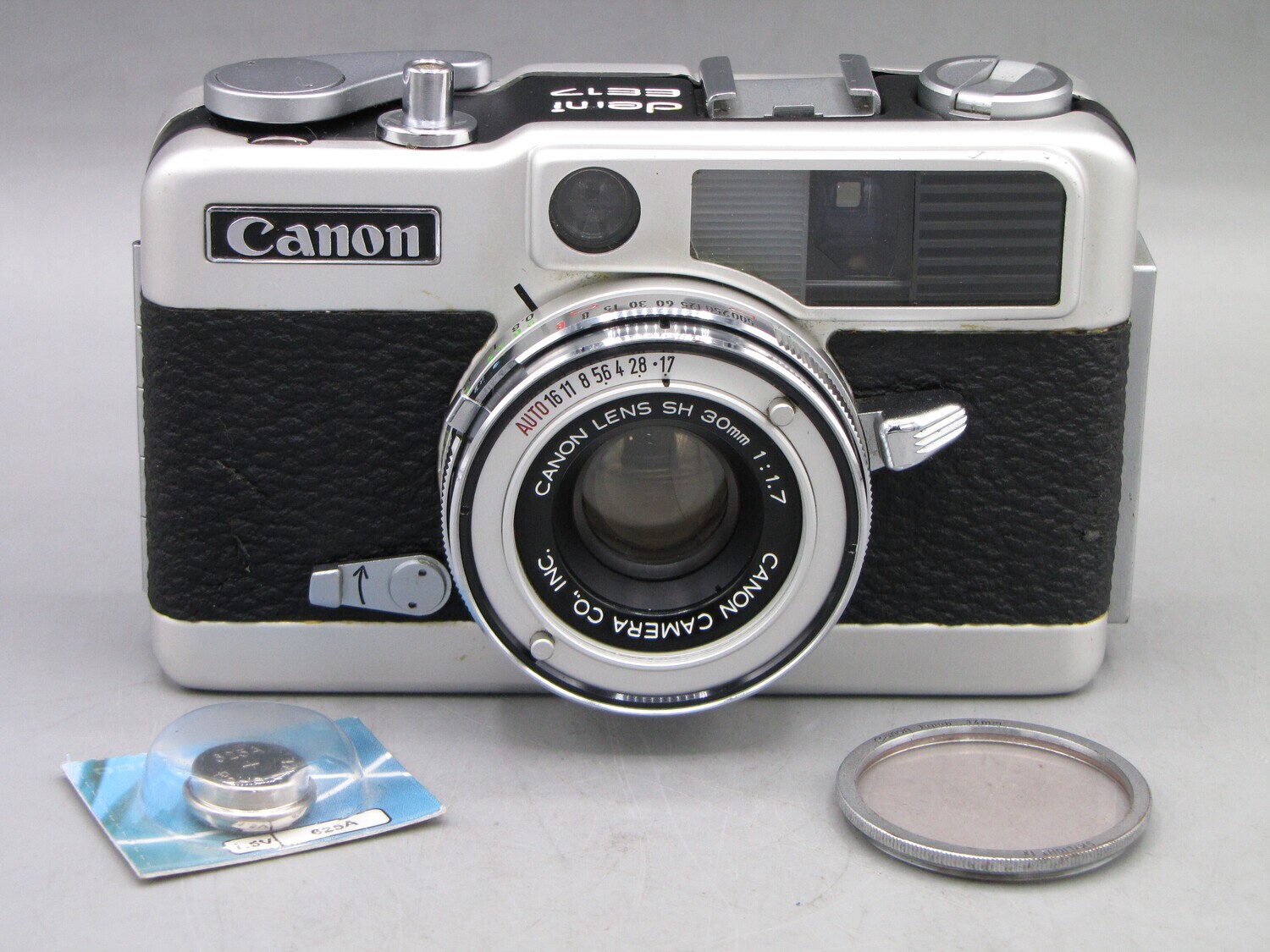 ​Canon Demi EE17 35mm Half Frame Camera Clad Seals Film Tested