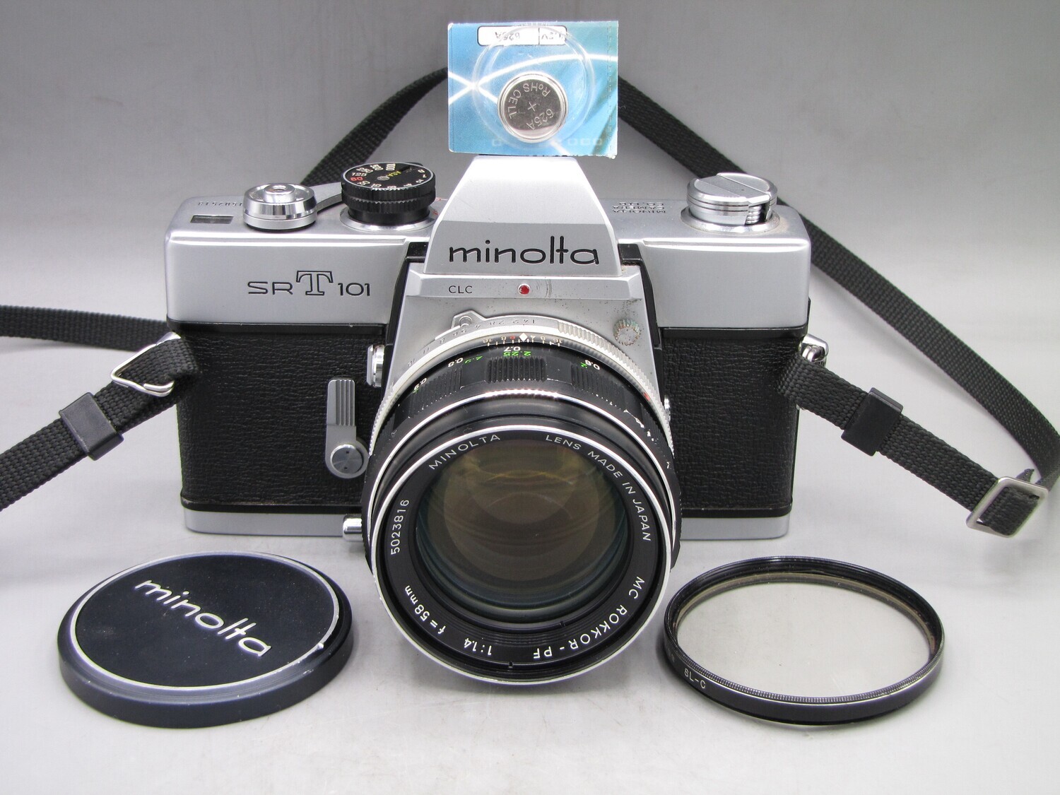 Minolta SRT101 35mm SLR Camera 1.4/58 Lens Clad Seals Battery