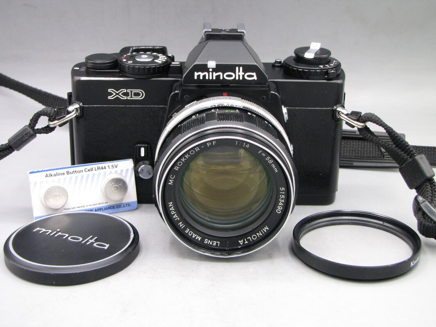 Minolta XD 35mm SLR Camera 1.4/58 Lens Clad Seals Battery