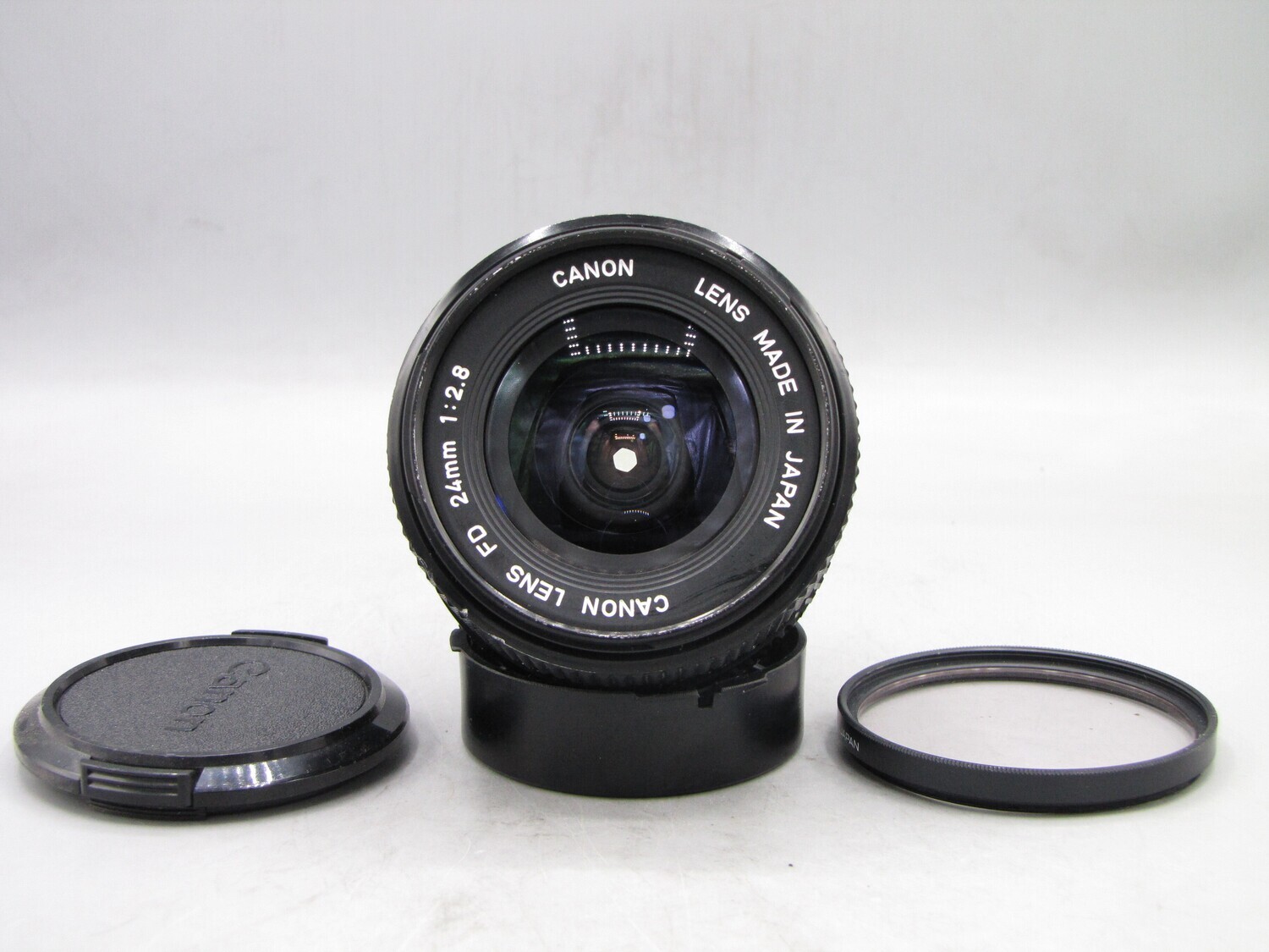 Canon FD 24mm 1:2.8 Lens