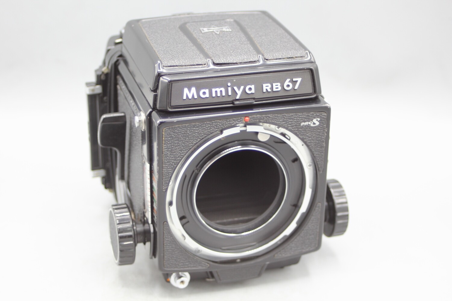 Mamiya RB67 Pro S Film Camera body Clad Seals Tested - NICE