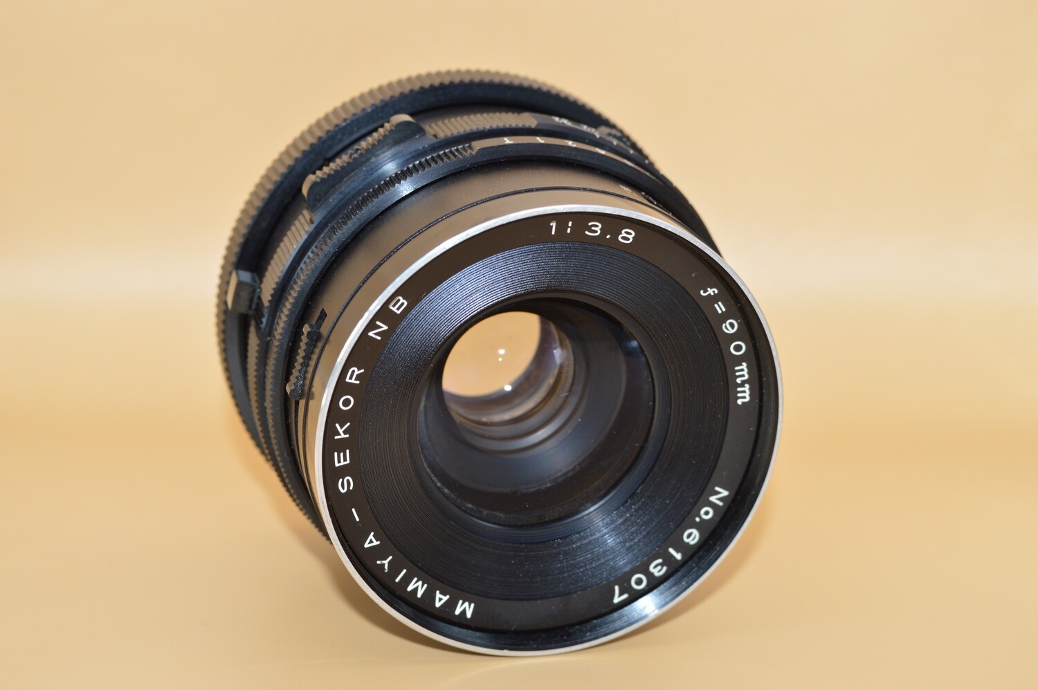 Mamiya Sekor NB 1:3.8 90mm Lens for parts or repairs