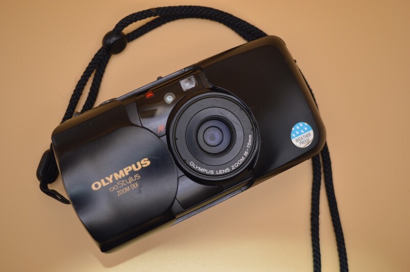 Olympus Stylus Zoom P&amp;S Camera for parts or repairs - As Is