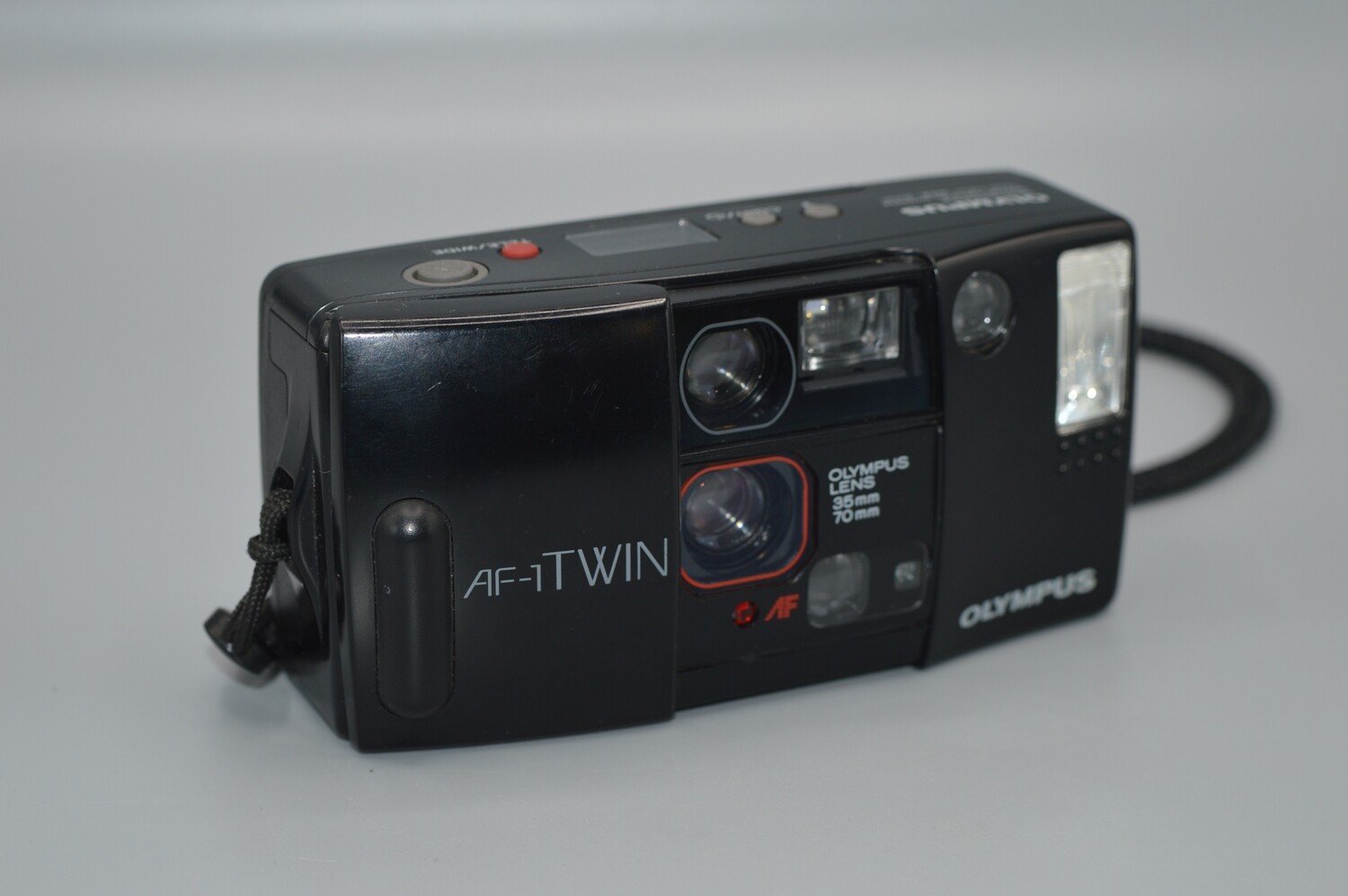 Olympus AF1 Twin 35mm Point & Shoot Weatherproof Film Camera
