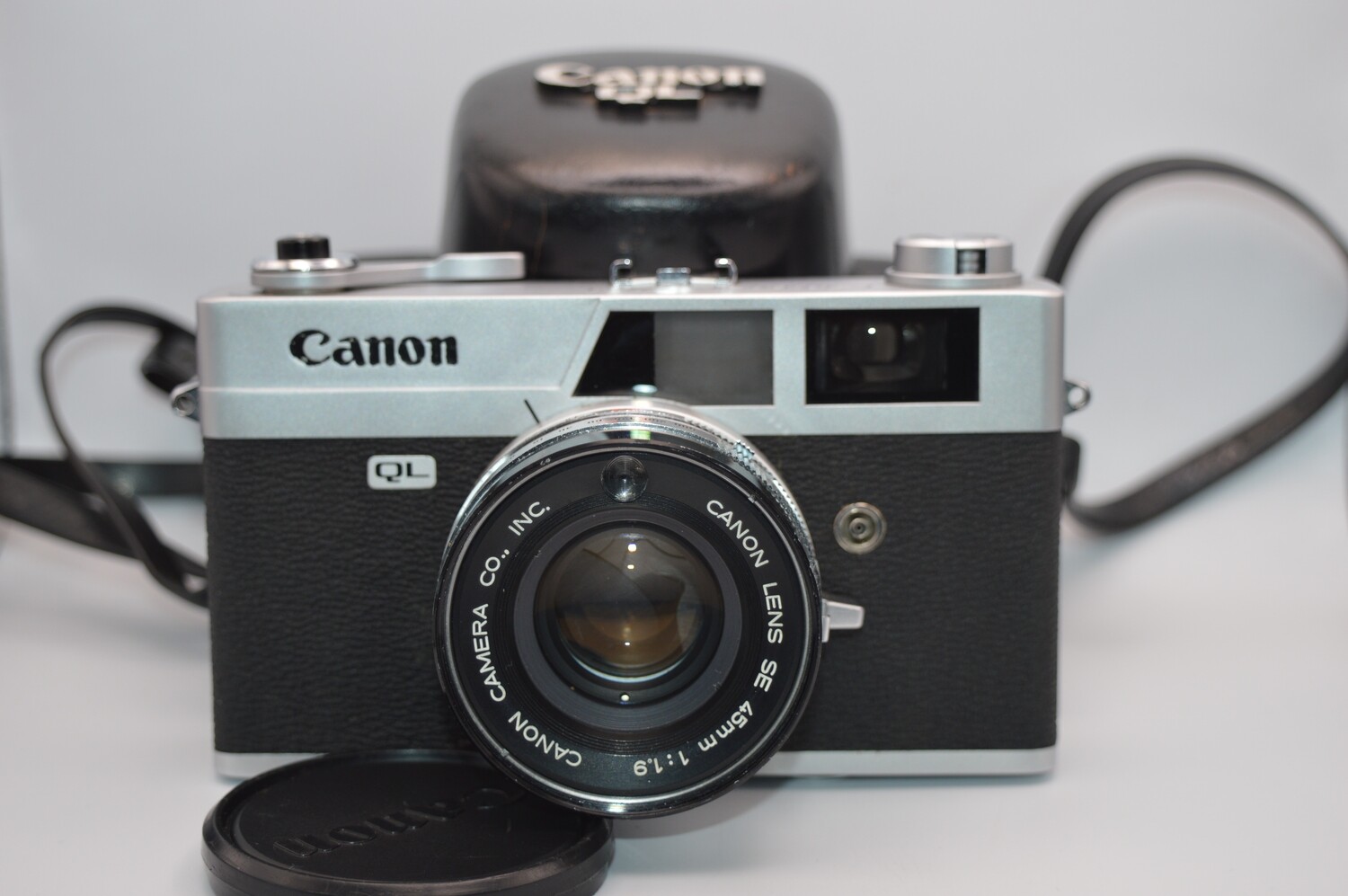 Canon QL19 35mm Rangefinder Film Camera Clad Seals Tested