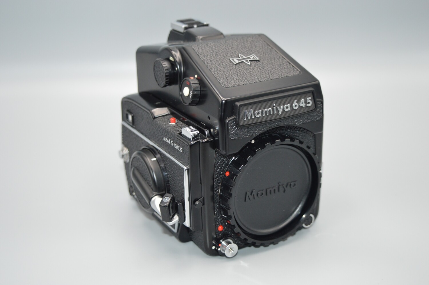 Mamiya 645 1000s Medium Format Camera Mint Condition Fully Working