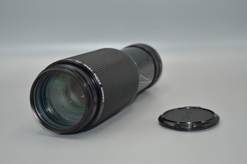 Canon vintage Zoom Lens FD 100-300mm 1:5.6 Clean Lens