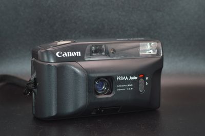 Canon Prima Junio AF 35mm P&amp;S Camera