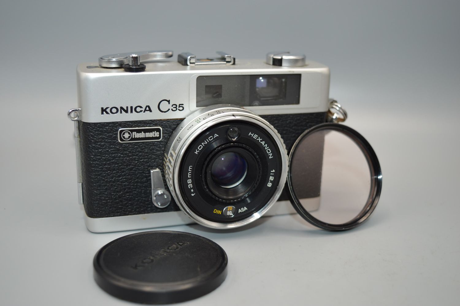 Konica C35 Flashmatic Rangefinder Vintage film Camera 38mm 2.8mm