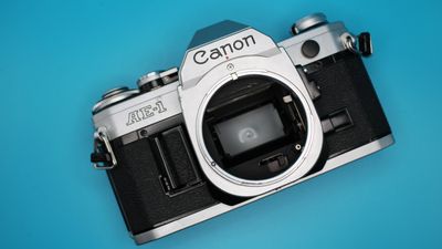Canon AE-1 SLR 35mm camera body for parts or repairs