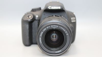 CANON EOS 1200D 18MP DIGITAL SLR CAMERA WITH 18-55mm LENS - Fully Serviced