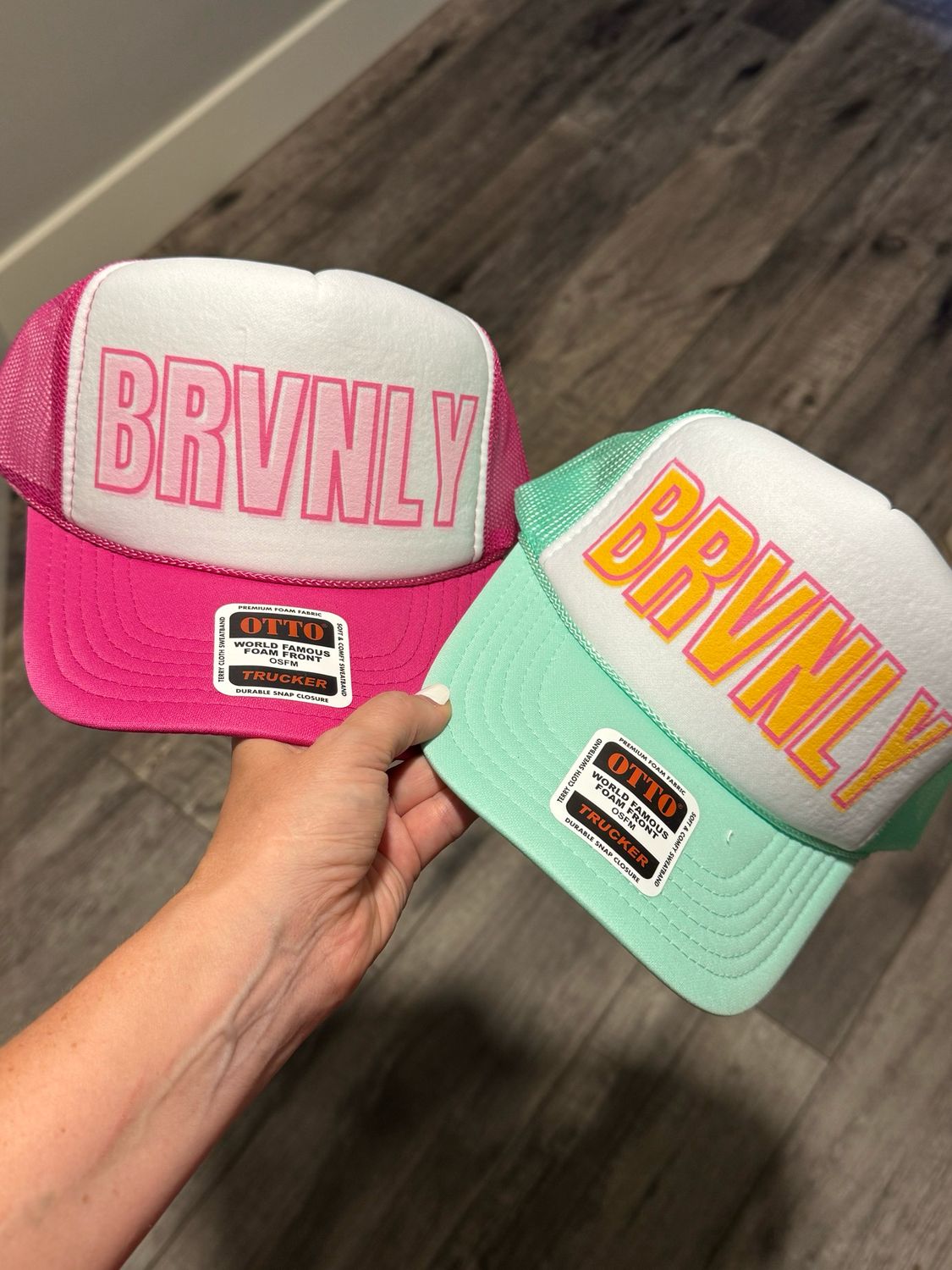 BRVNLY HAT