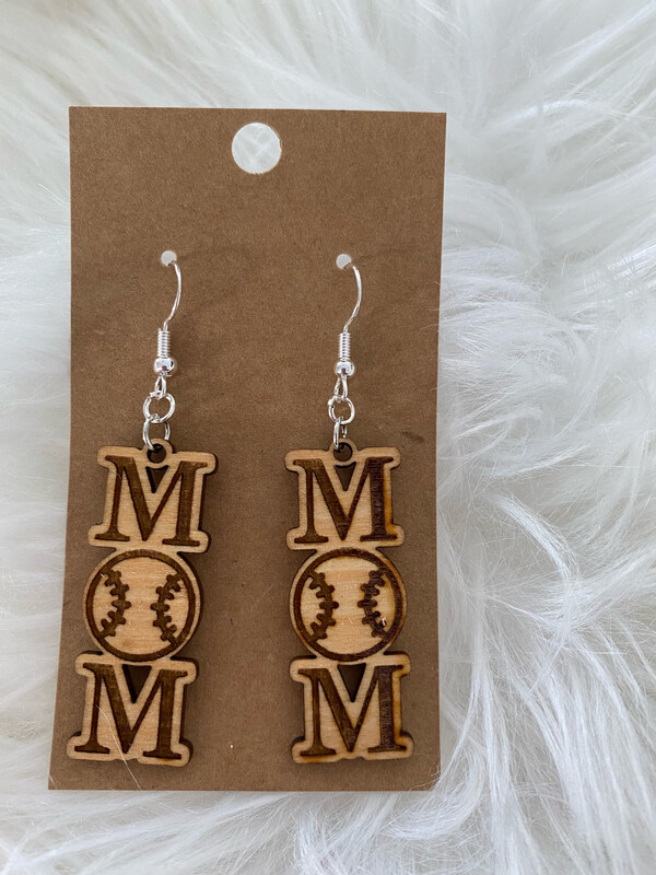 Baseball/softball Mom