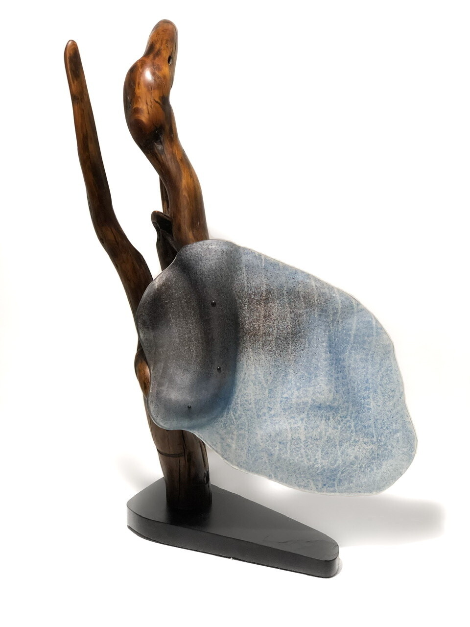 “J’etais” glass sculpture and driftwood.