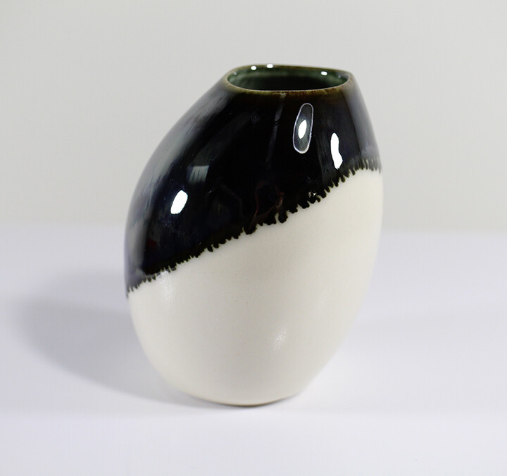 Pebble Pottery Vase