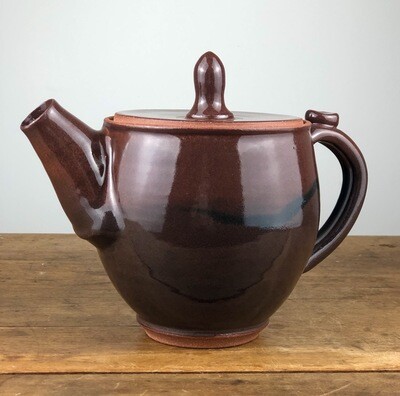 Brown Pottery Tea Pot With Lines