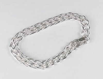Loop in Loop Bracelet, 9