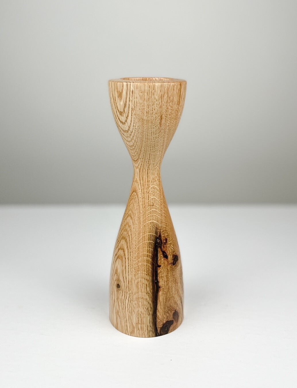Wooden Oak Tea Light/Taper Candle Holder 8
