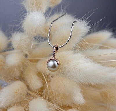 14K Rose Gold Pendant with South Sea Pearl & Diamonds 20