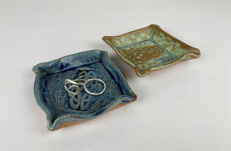 Mini Pottery Dish  3x3&quot;