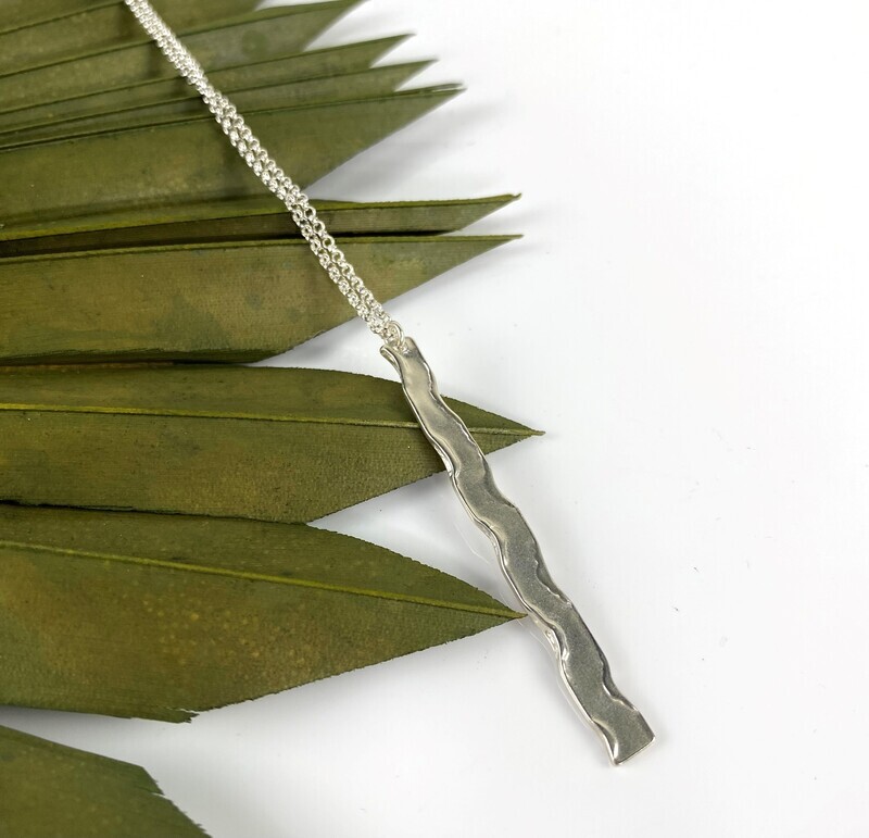 Pendant Resilient Edge Silver