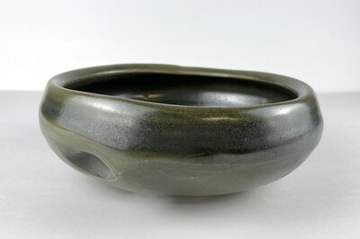 Japonesque Pottery Serving Bowl 8