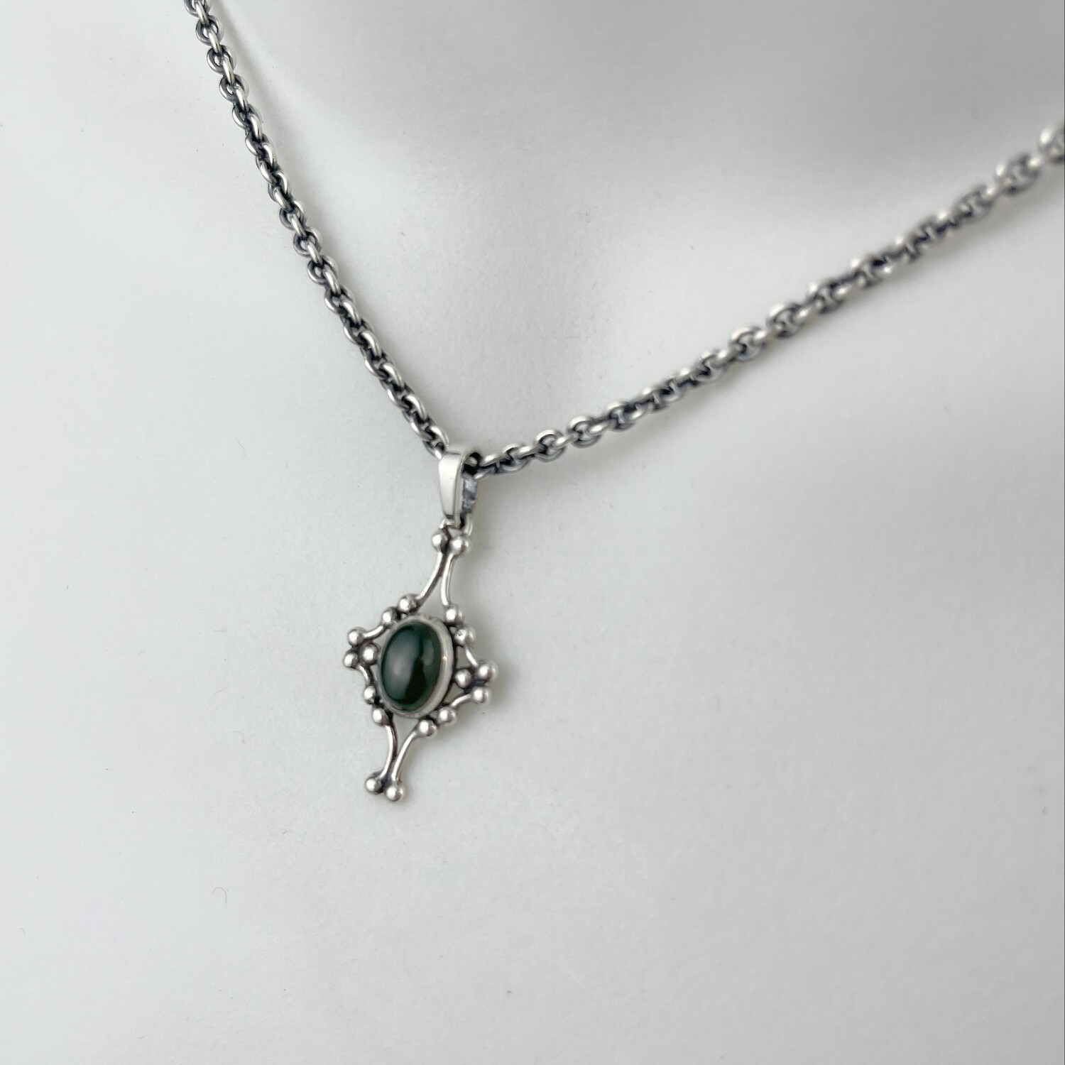 Valeria 1a Pendant Sterling Silver 20" Malachite