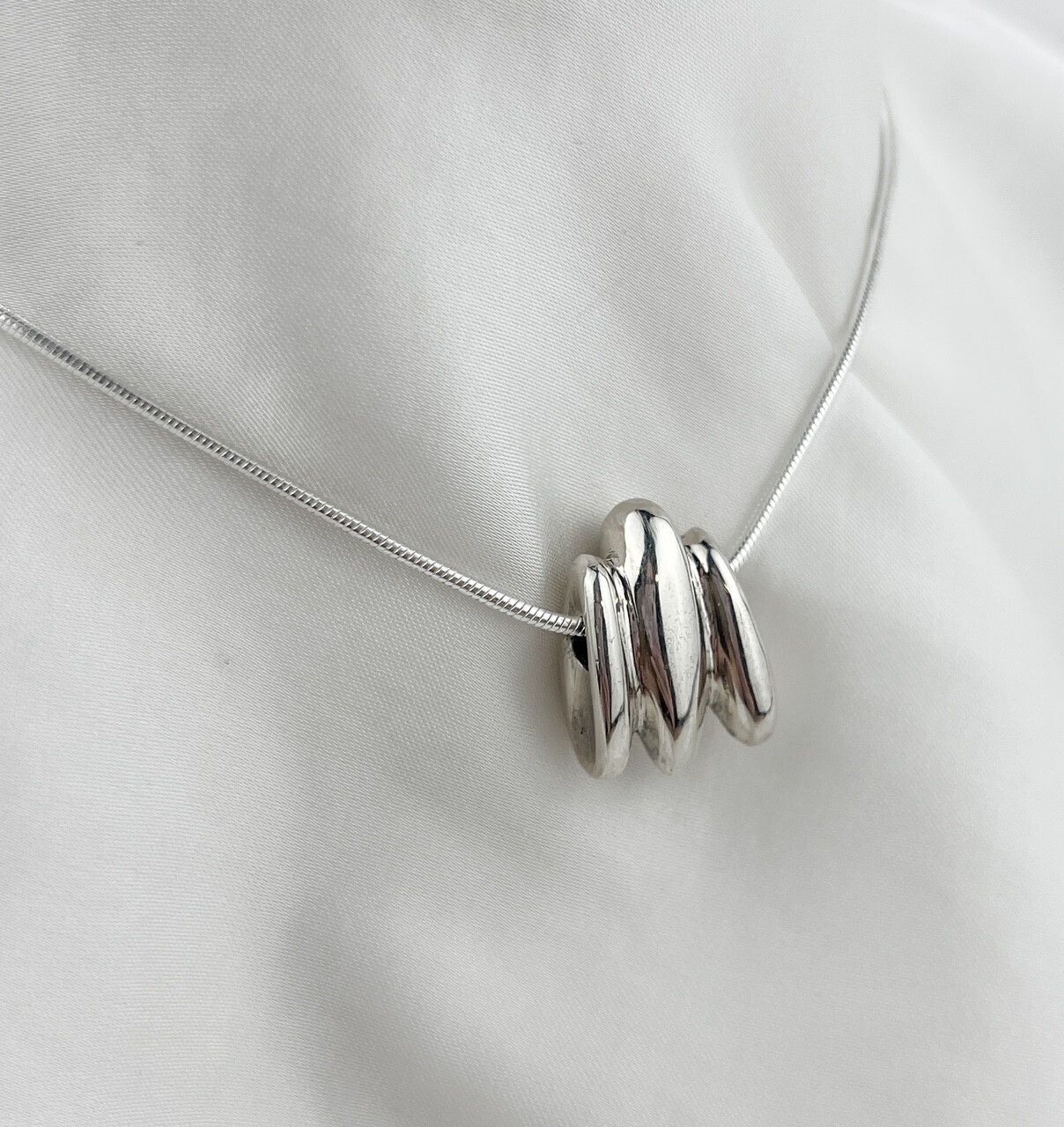 TRIES SERIES- Sterling Silver Pendant 18