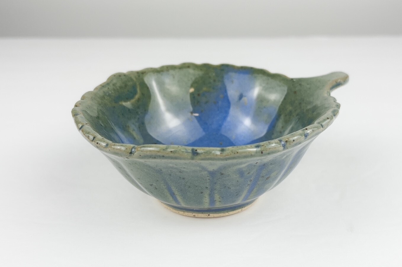 Scalloped Blue Pottery Dish 4x1.5