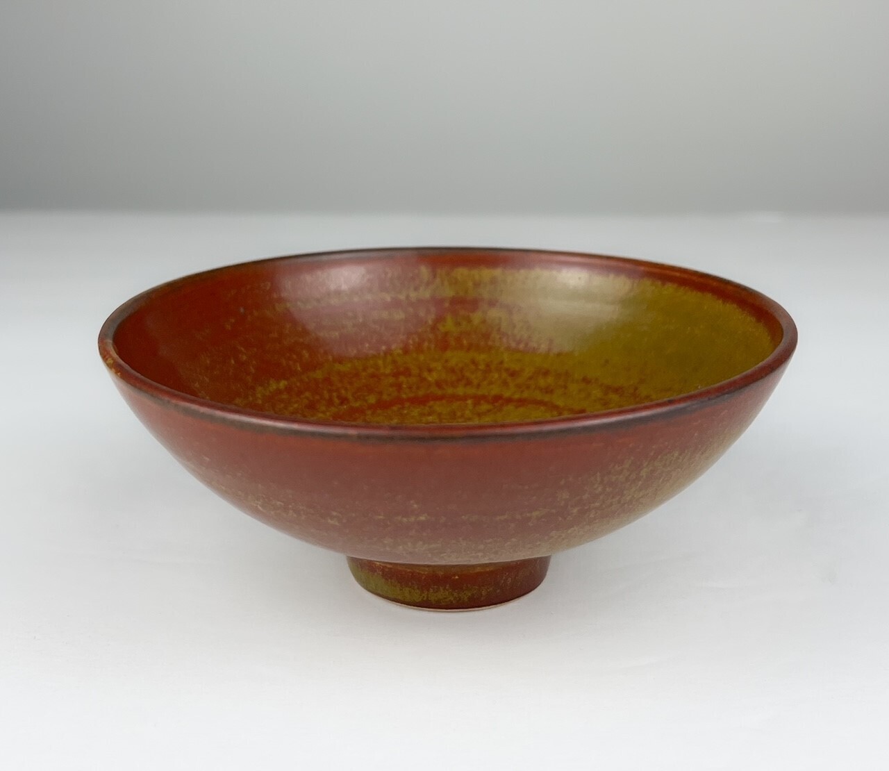 Iron Red Sipping Footed Pottery Bowl