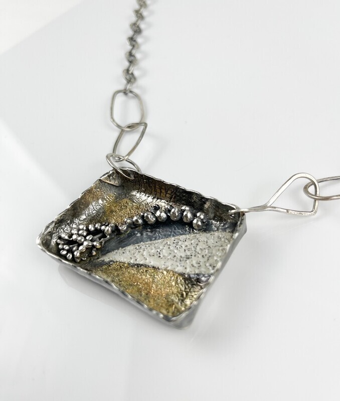 Tray Neckpiece : Cinnamon Fern, Graphite Enamel, SS & 24K Keum Boo