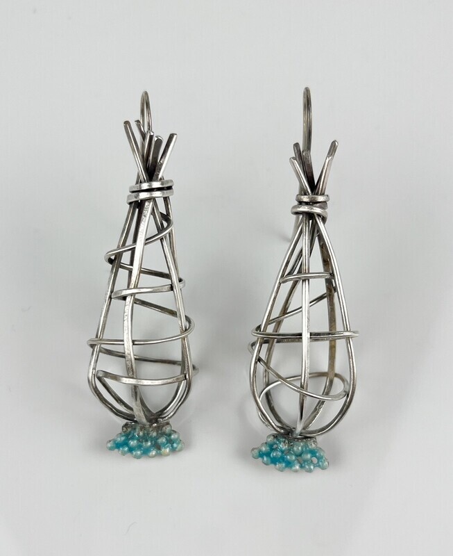 Basket Wire Earrings with Enamel Dots &amp; SS