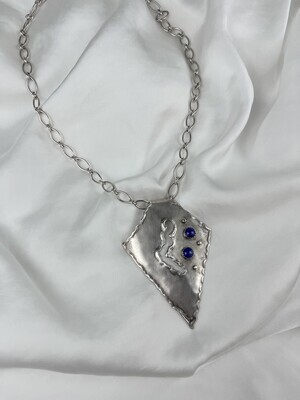 Sterling Silver Pendant with Stone and 18