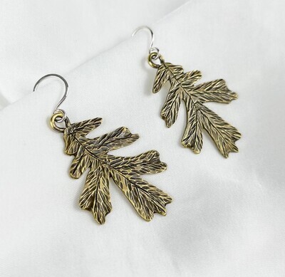 Leaves for Hygge: Small 3D Brass Oak Leaf Earrings