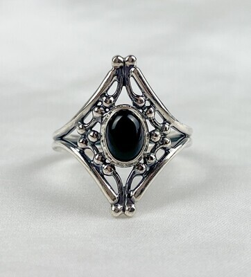 Pointed Ring with Black Onyx Sterling Silver Size 10