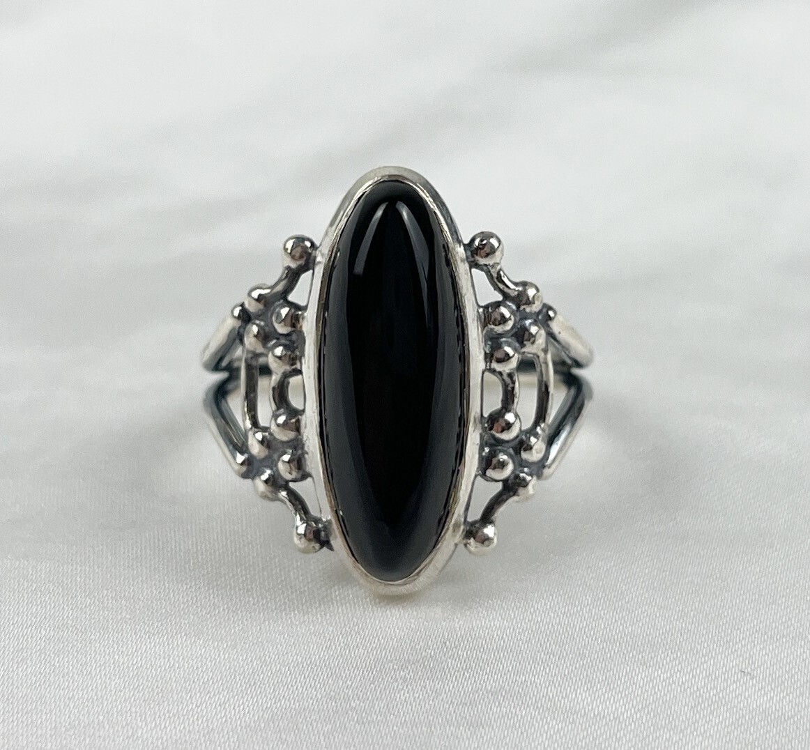 Large Oval Ring with Black Onyx Sterling Silver Size 8 3/4